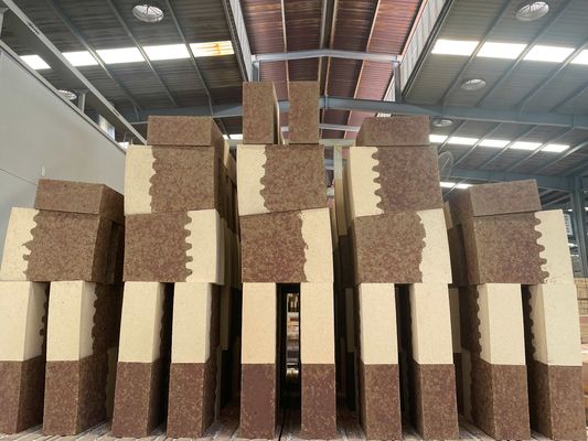 1650C Bauxite Silica Mullite Brick For Cement Kilns , High Temperature Insulation Bricks